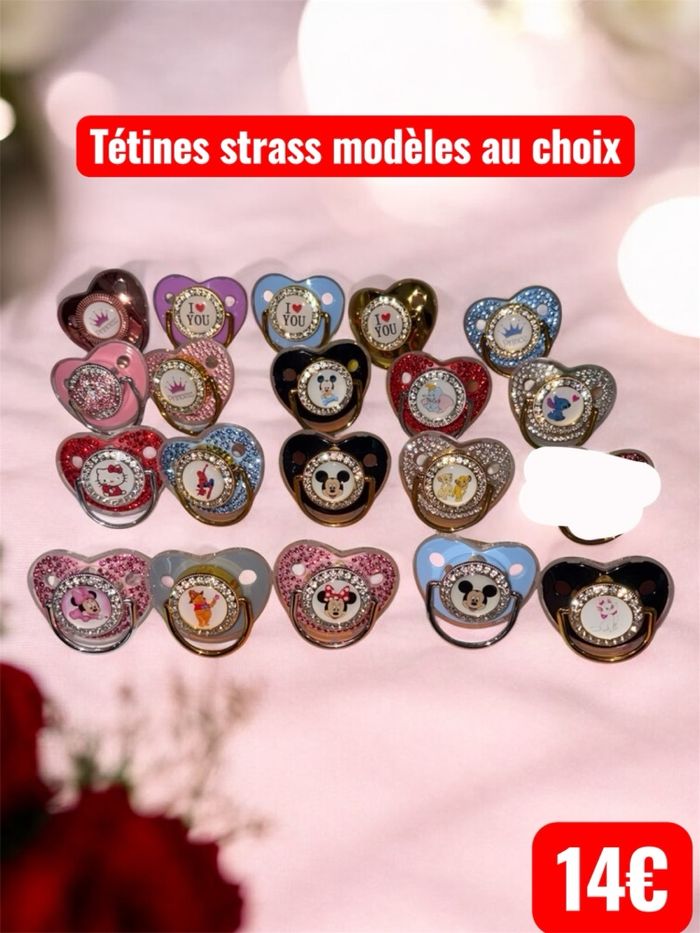Attache tétines anneau de dentition accessoires bébé personnalisée vintage Disney rare porte clés créations - photo numéro 2