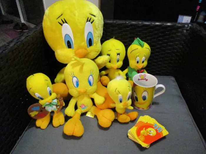 8 objets 1 titi géant+5 peluches+1 mug et 54 cartes - photo numéro 2