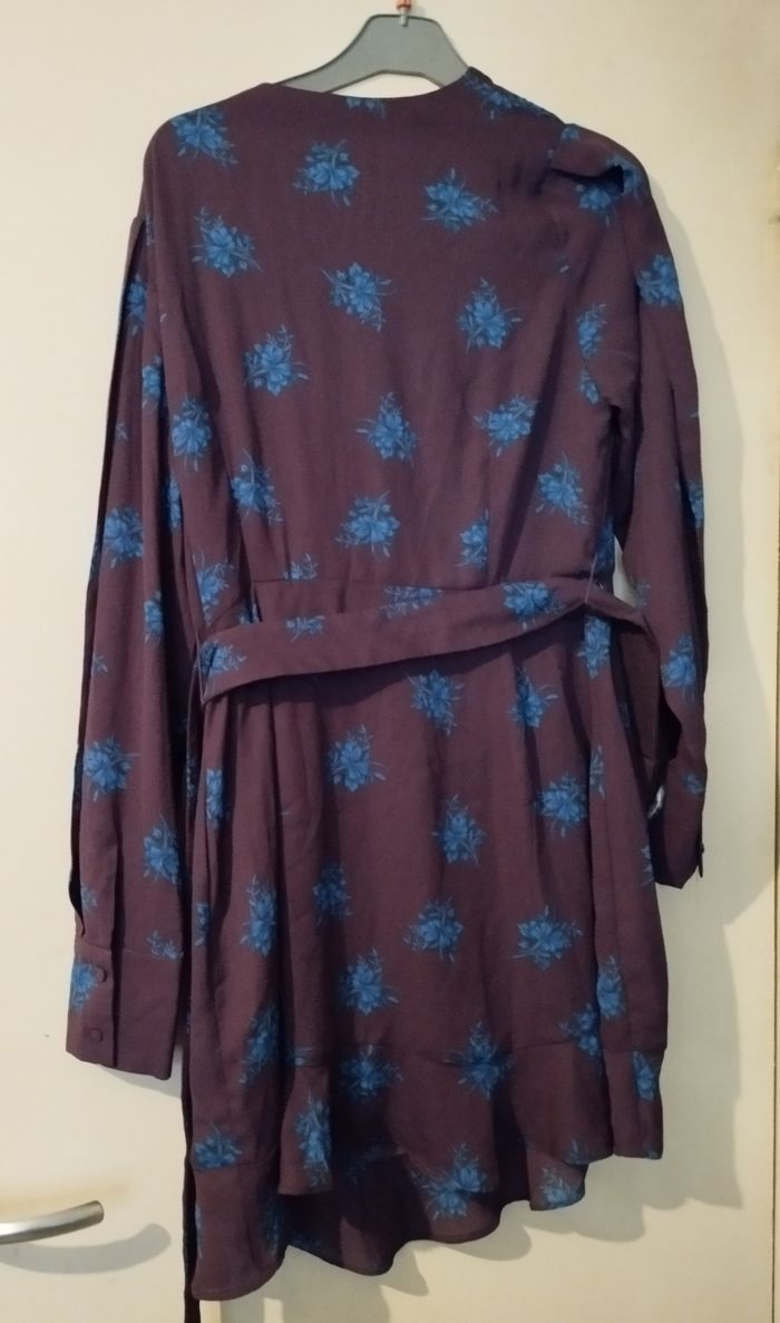 Robe femme a poin bleue - photo numéro 2