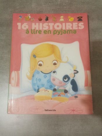 Livre "16 Histoires à lire en pyjama"