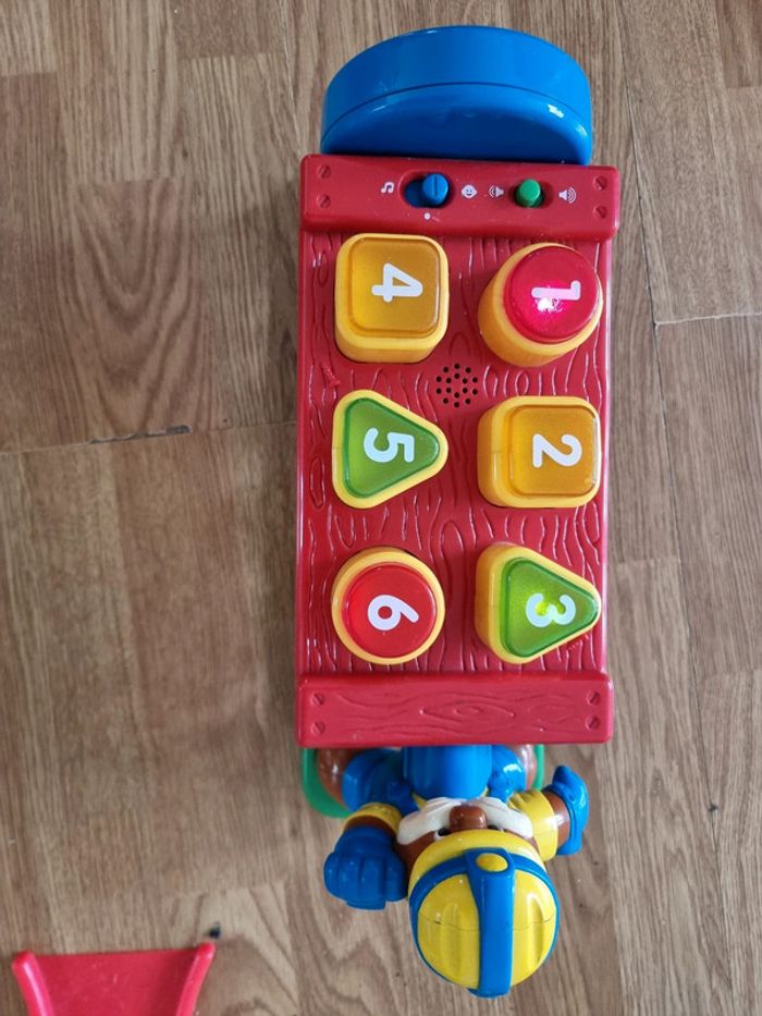 Etabli parlant Vtech Jeu lumineux et sonore - photo numéro 3