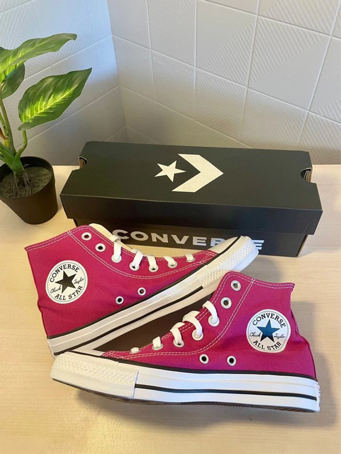 Converse Chuck Taylor glow purple / Bordeaux - photo numéro 3
