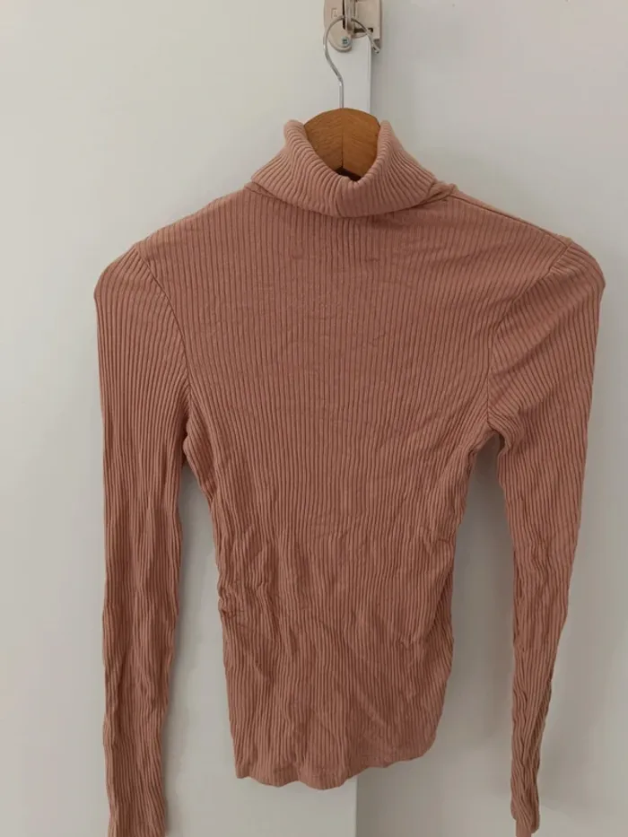 Sous-pull rose pâle - photo numéro 4