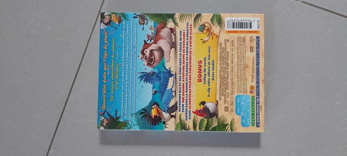 Rio DVD et 16 étiquettes cahier - photo numéro 2