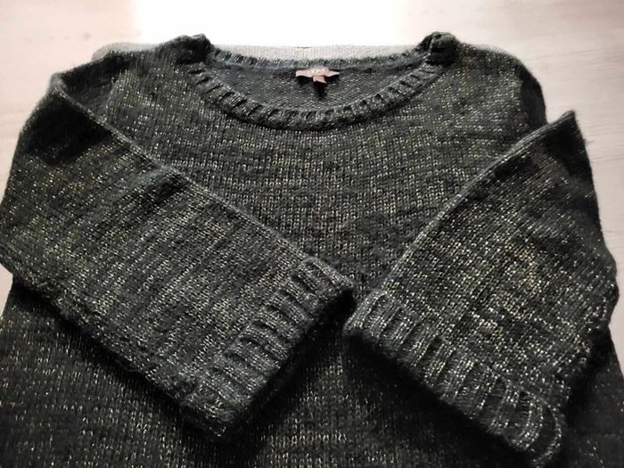 🔮 Pull Doré Taille S NEUF 🔮 - photo numéro 4