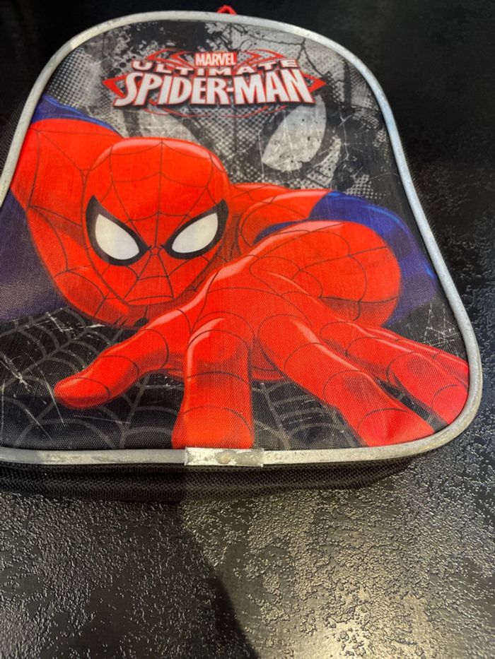 Sac a dos Spiderman - photo numéro 5