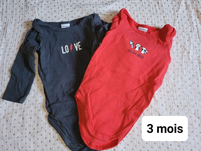 2 bodies bébé 3 mois