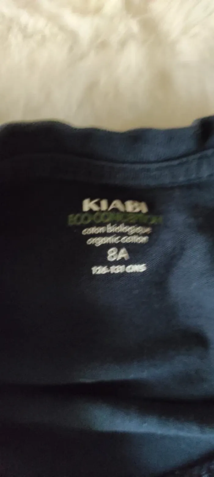 🐼T-shirt manches longues Kiabi 8 ans très bon état 🐼 - photo numéro 3