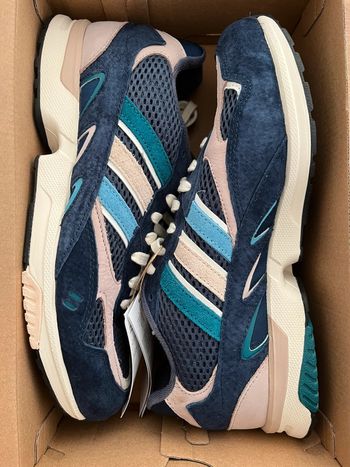 Baskets Adidas Torsion Neuves