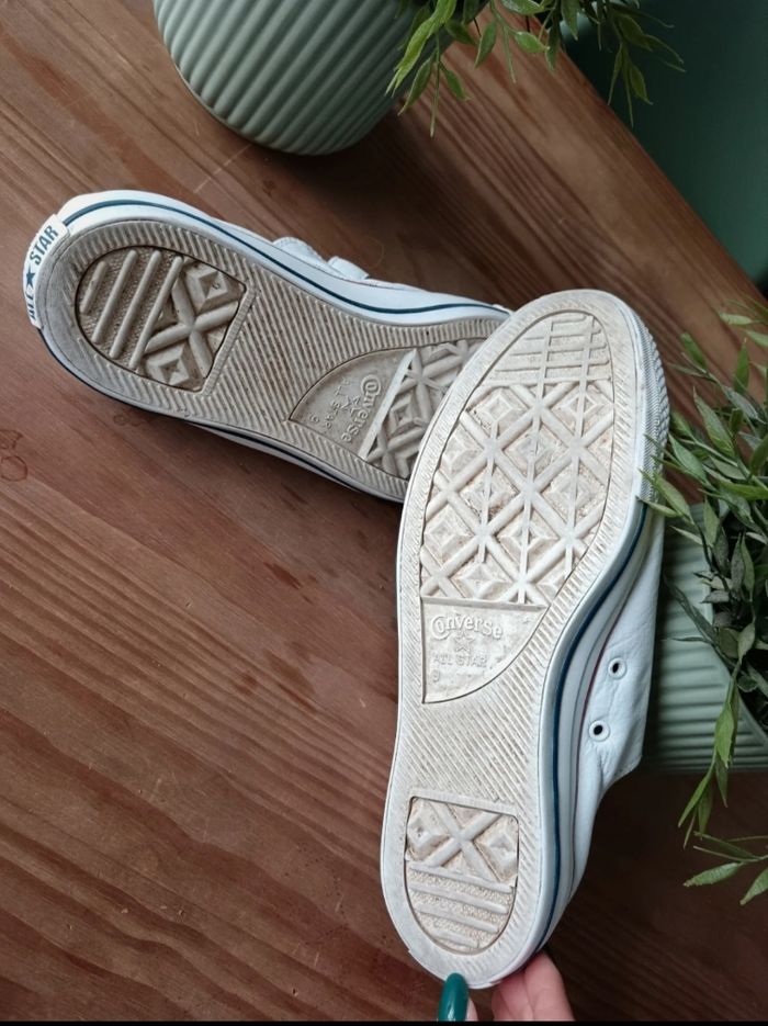 Converse - photo numéro 4