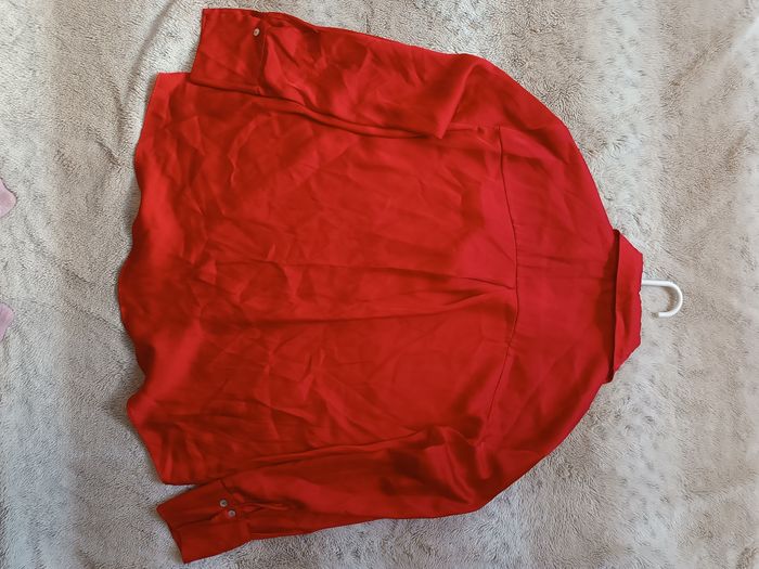 Chemise rouge - photo numéro 3
