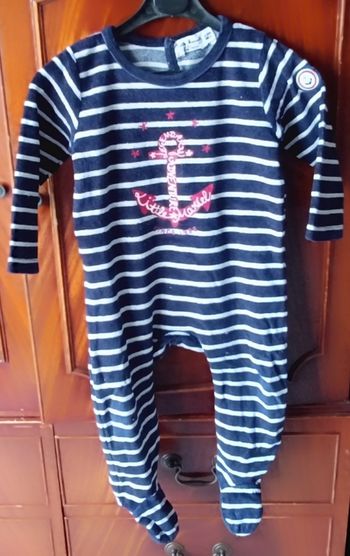 Pyjama taille 9-12 mois