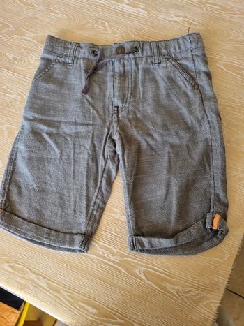 Short 6 ans