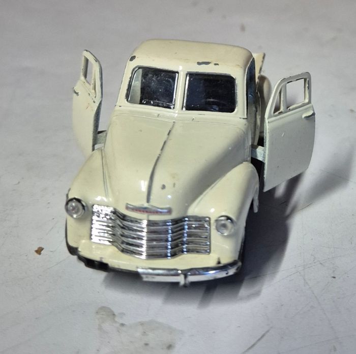 Welly 1955 Chevrolet Pickup No.48708 voiture miniature vintage 1/34–1/39 - photo numéro 5
