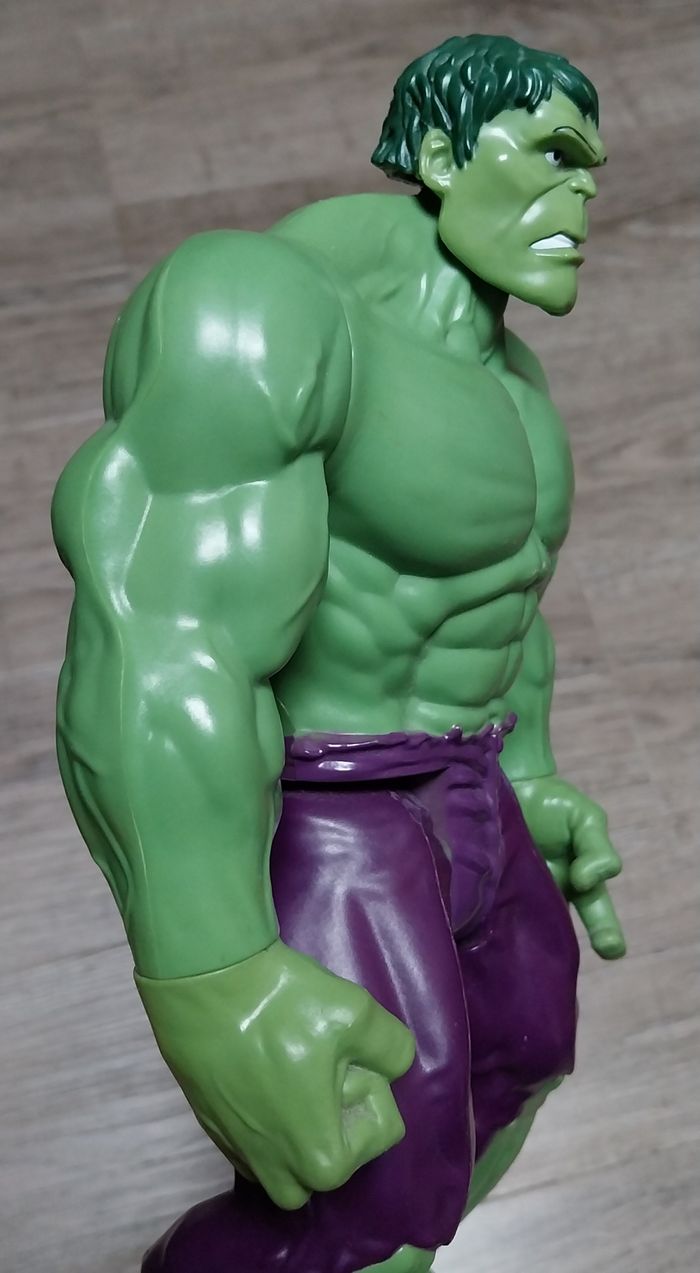 Figurine Marvel Hulk - photo numéro 3