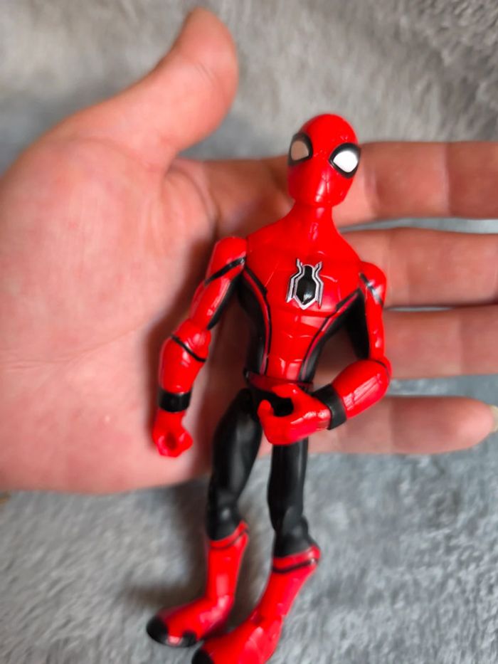 Figurine spiderman marvel - photo numéro 7