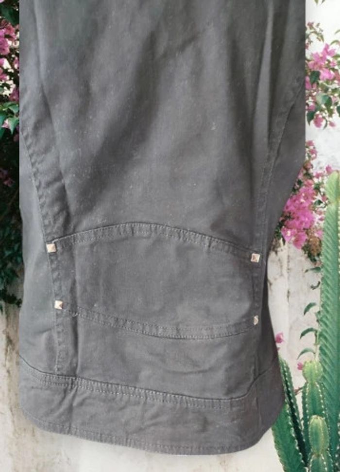 Veste à clous sans manche - photo numéro 9