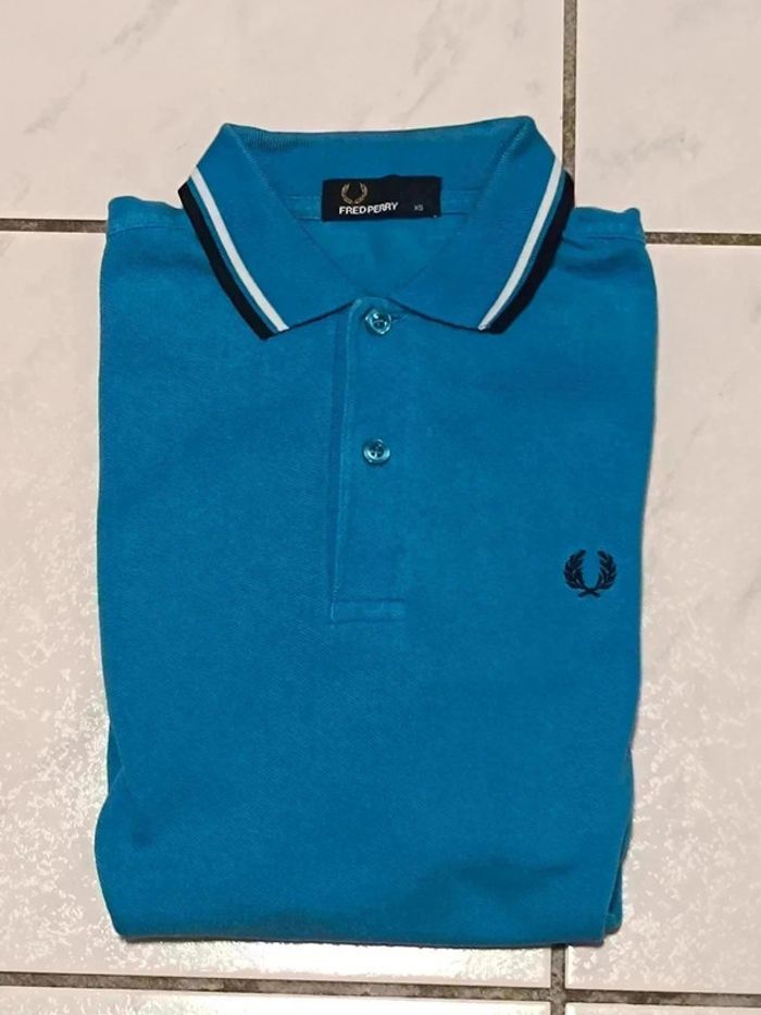 🌟 Polo Fred Perry bleu ciel - Taille XS - photo numéro 12