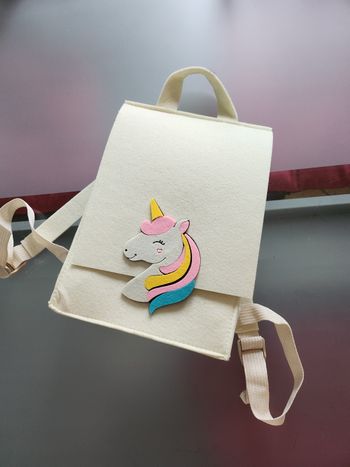 Très Joli Sac à dos Licorne Idéal pour la maternelle ou la crèche