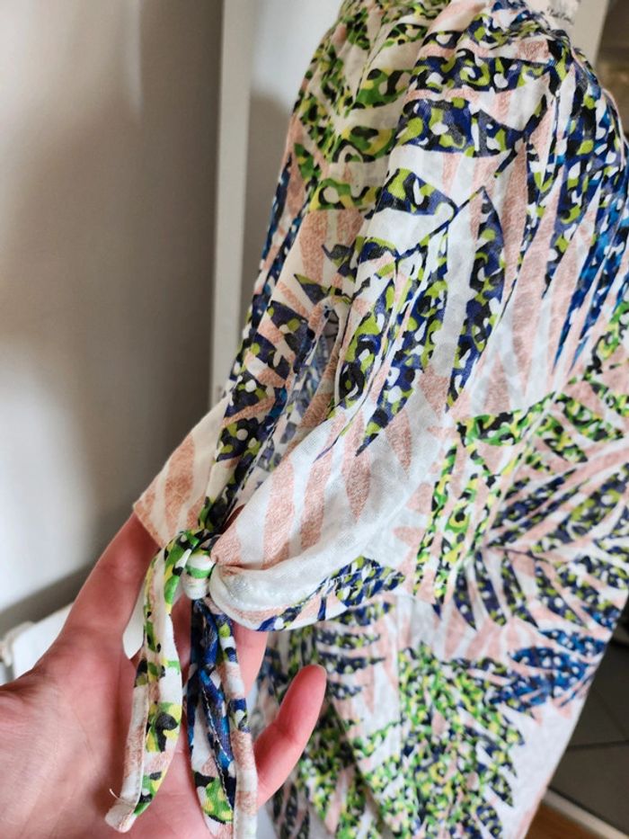Superbe blouse Fleurie de taille 44 - photo numéro 3