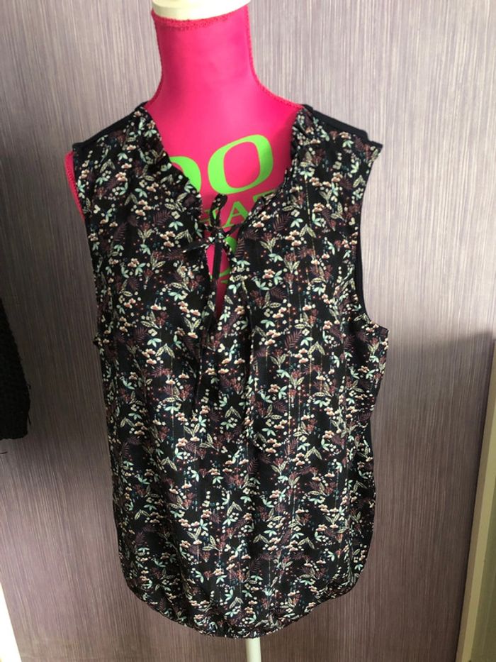 Blouse sans manche