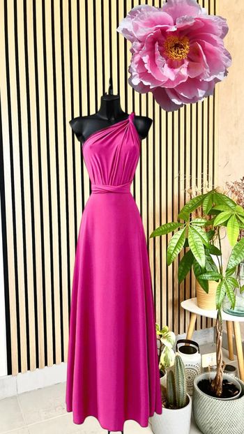 Robe longue fabriquée en France rose dos nu plusieurs positions