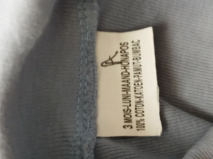 Sous-pull bleu taille 3 mois - photo numéro 3