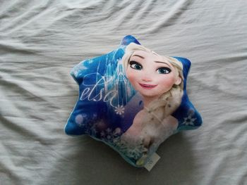 Coussin étoile reine des neiges 