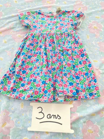 Très belle robe combinaison 3 ans frugi