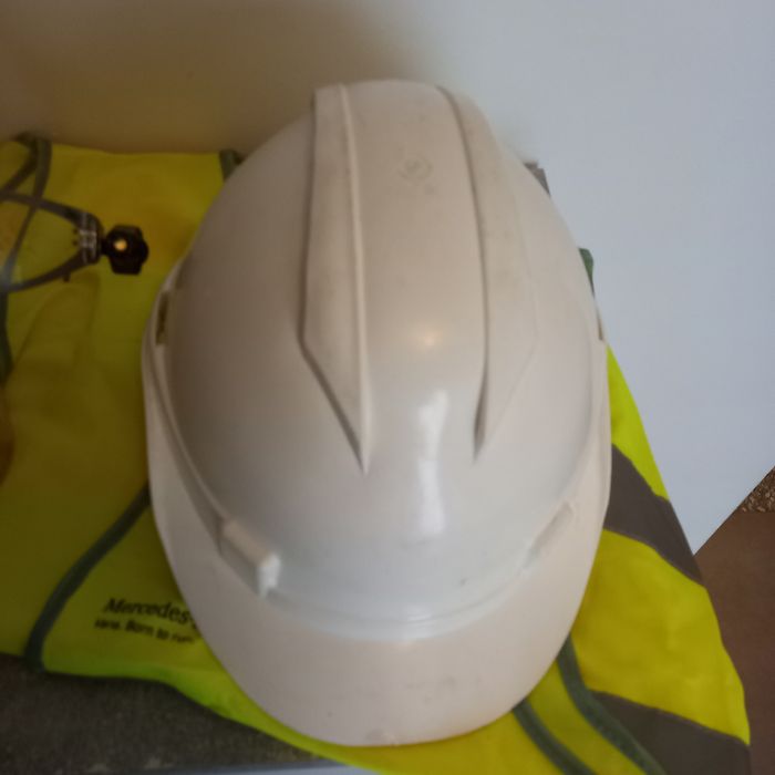 Casque de chantier + lunettes de protection avec led - photo numéro 2