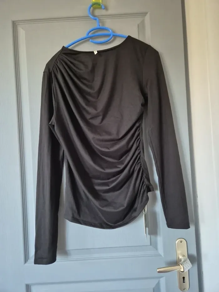 t shirt Halara neufTaille s