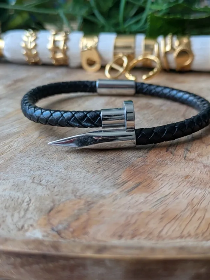 Bracelet cuir clou homme