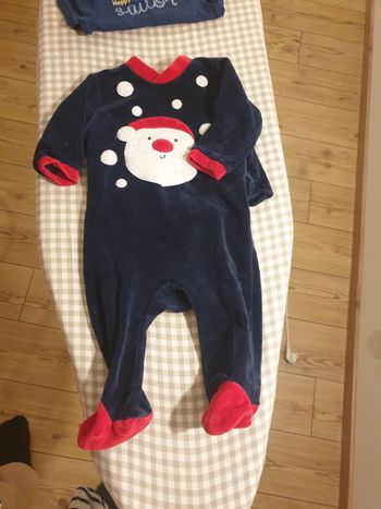Pyjamas  6 mois