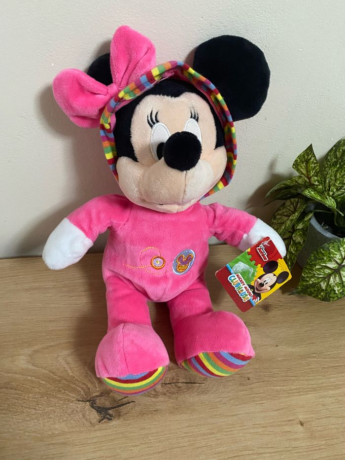 Doudou peluche souris minnie combinaison rose Disney neuf - photo numéro 2