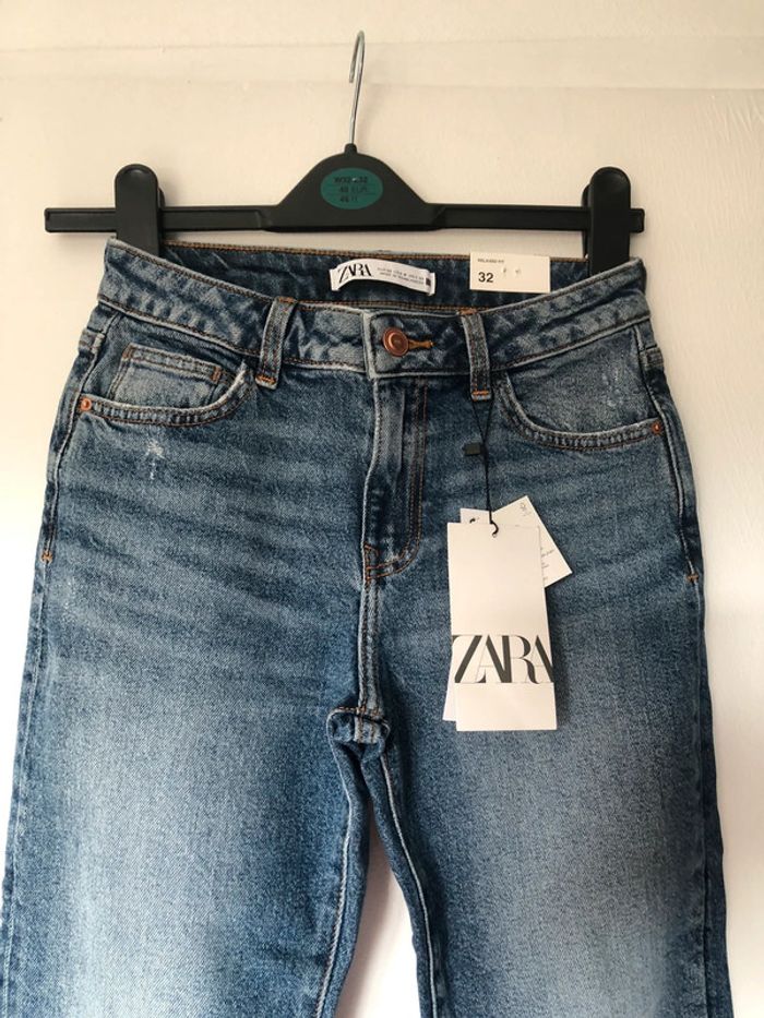Superbe beau jean relaxed fit Zara neuf avec étiquette taille 32 - photo numéro 3