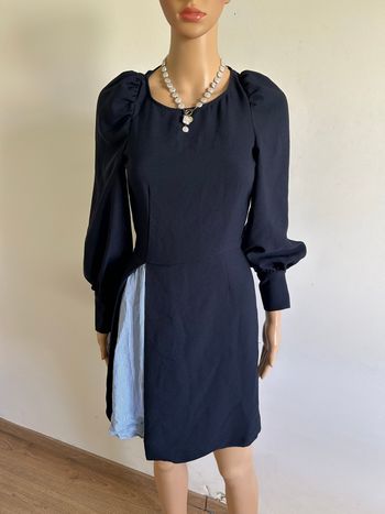 Robe bleue marine à manches longues Naf Naf taille 34 bon état (avec défaut)