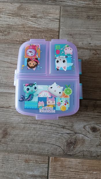Boîte à goûter Gabby's Dollhouse, neuve.