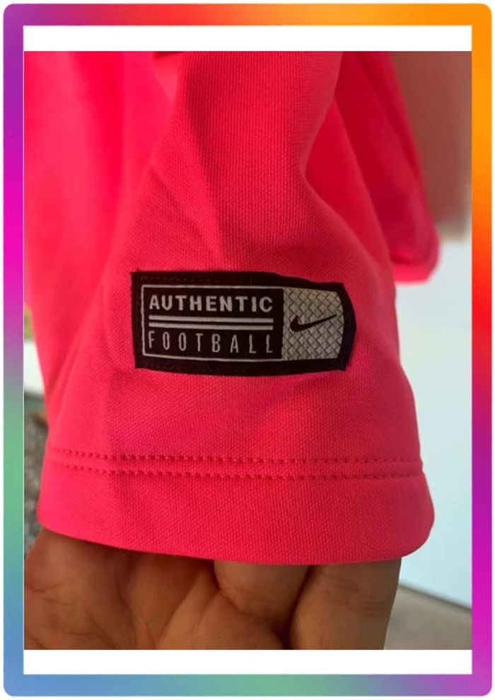 Survêtement rose PSG Paris xxl NEUF jamais porté avec étiquettes - photo numéro 7