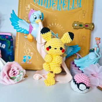 Peluche Pikachu pokemon crochet amigurumi