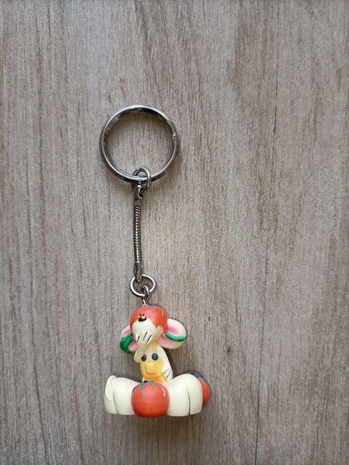 Petit porte clé Diddl tomates vintage bon état