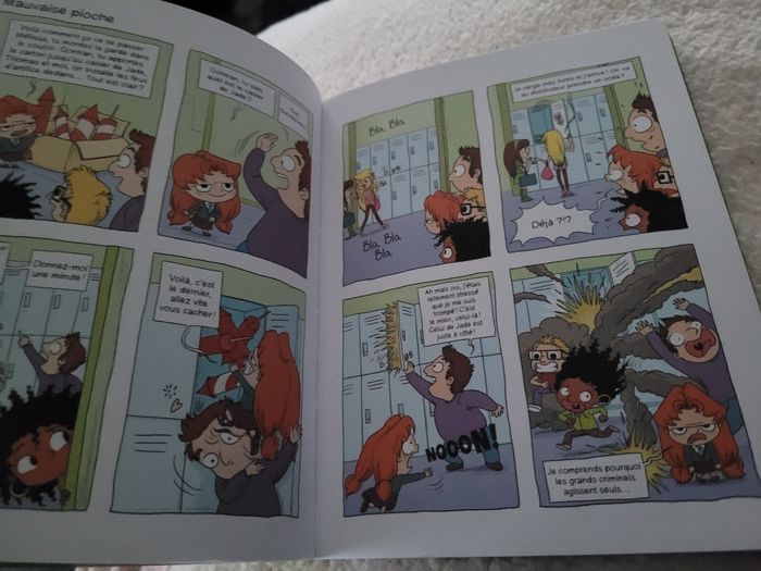 mortelle adèle poussez-vous les moches (6e) - photo numéro 3