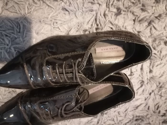 Chaussures habillés homme en vernis noir - Zara Man - photo numéro 5