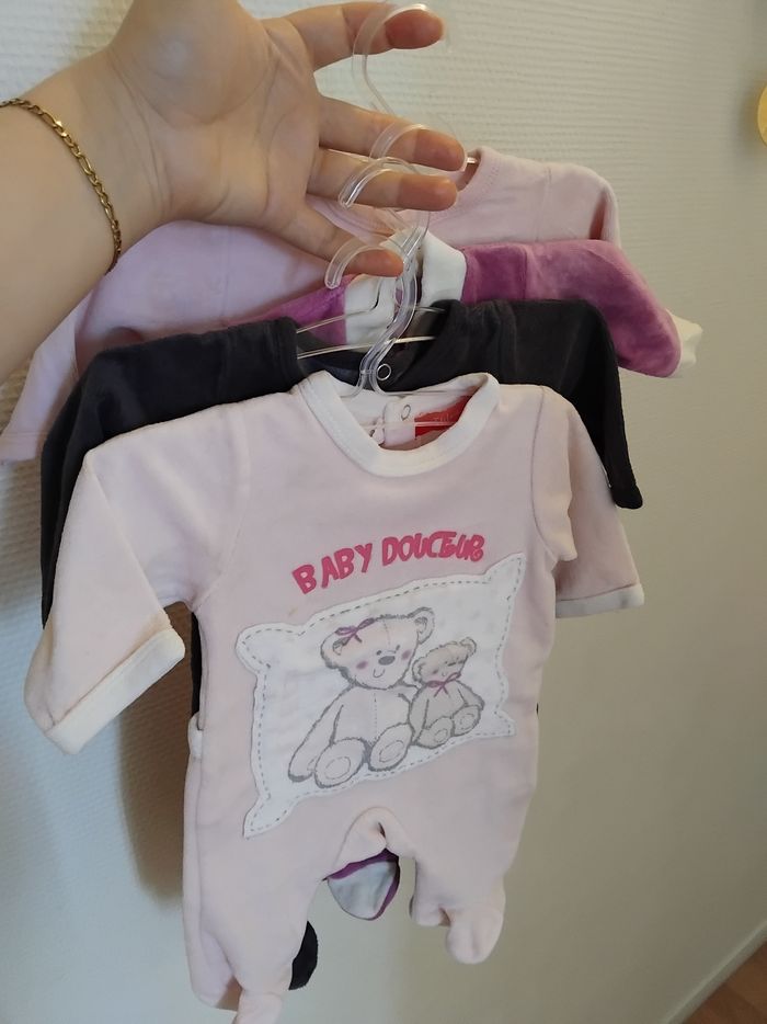 Lot pyjamas fille 1mois - photo numéro 8