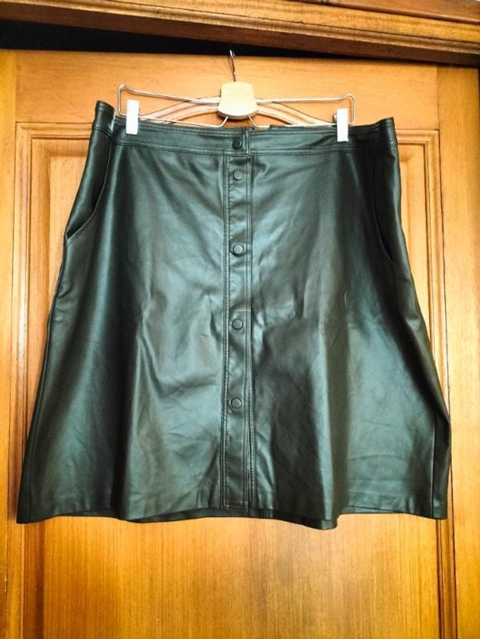 Jupe grande taille simili cuir