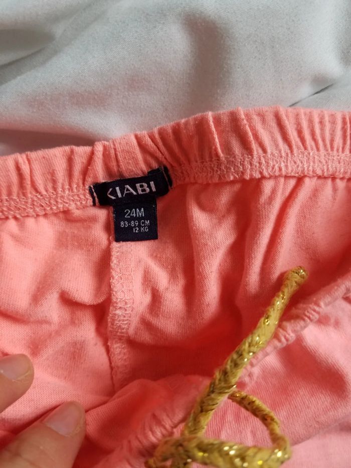 Short taille 2 ans bon état Kiabi - photo numéro 3