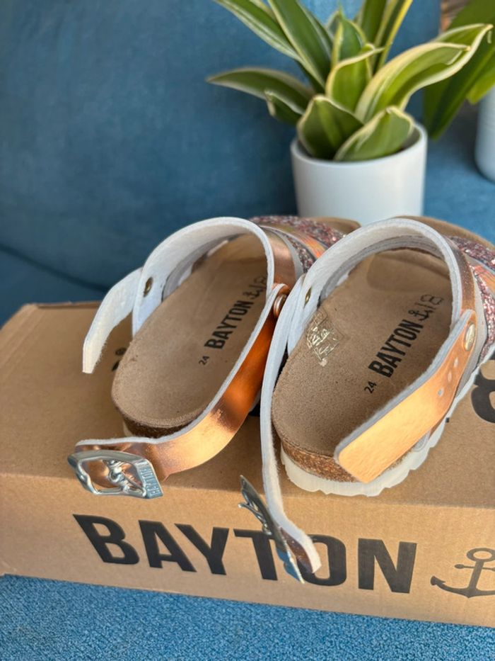 Sandales Bayton superbes 26 - photo numéro 2