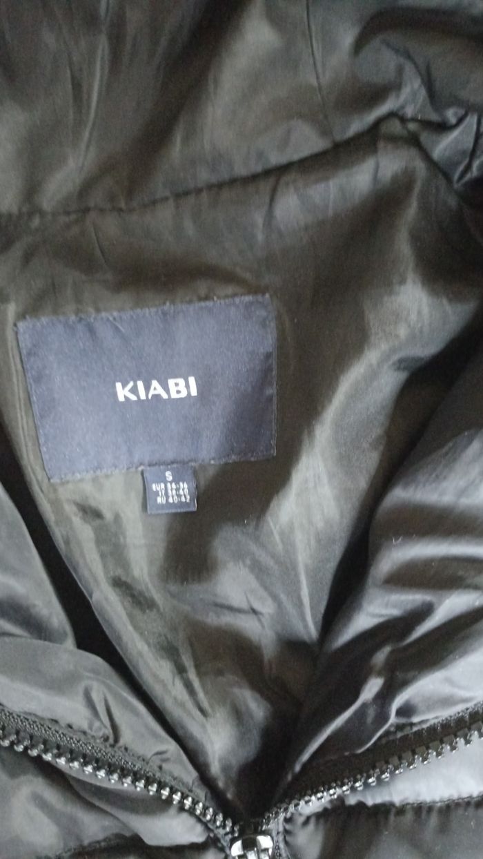 Blouson avec capuche taille s - photo numéro 2