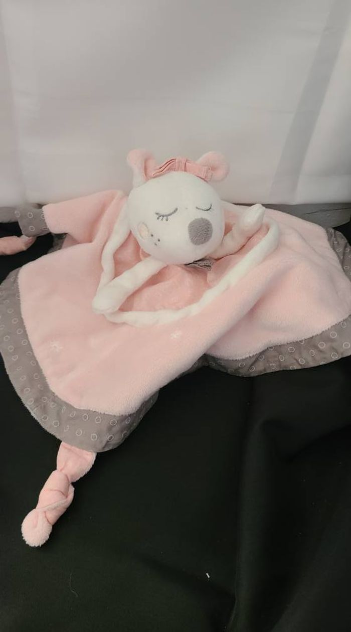 Doudou plat souris SAUTHON Lilibelle rose gris rond - photo numéro 2