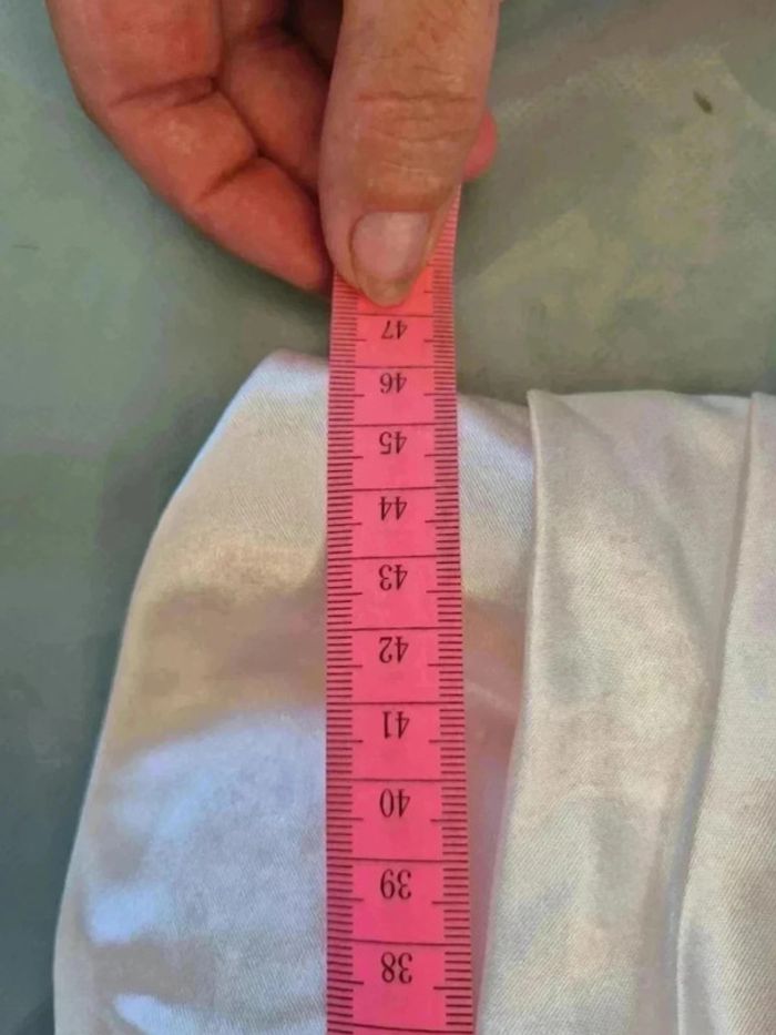 Robe de cérémonie écru effet satin avec son etole 🌹40/42 🌹 - photo numéro 7