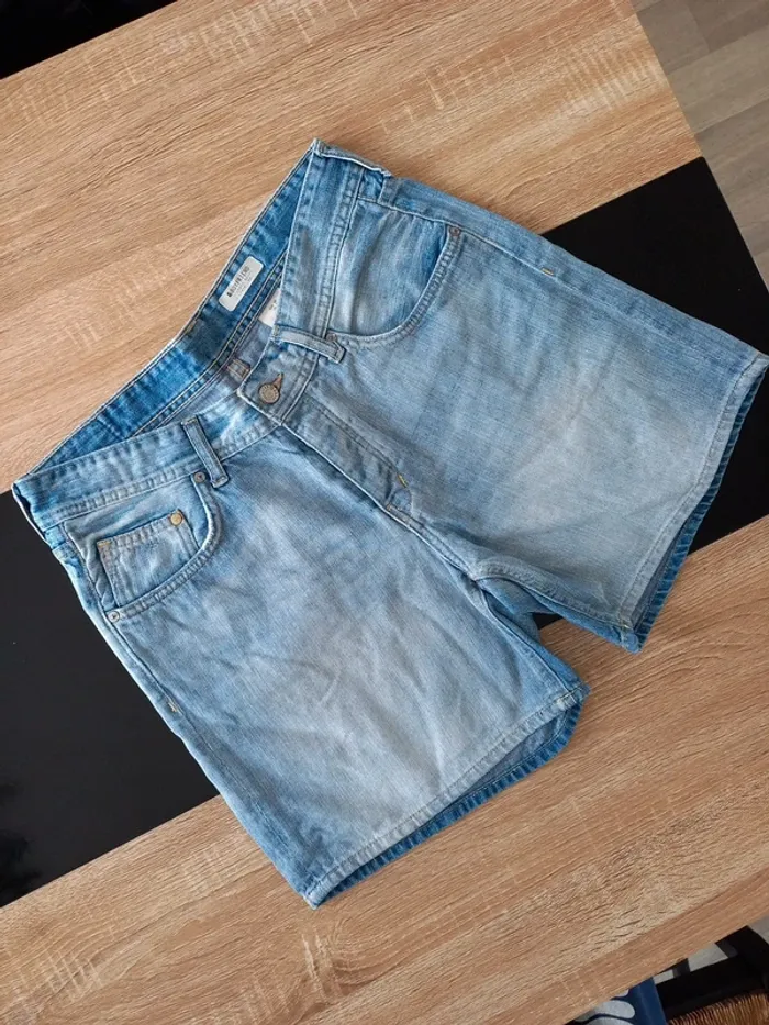 Short en jeans T38 - photo numéro 7